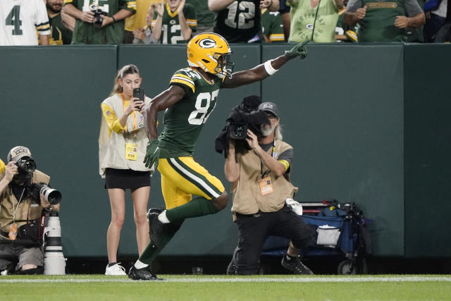 Check out this awesome angle of Romeo Doubs' ridiculous touchdown catch