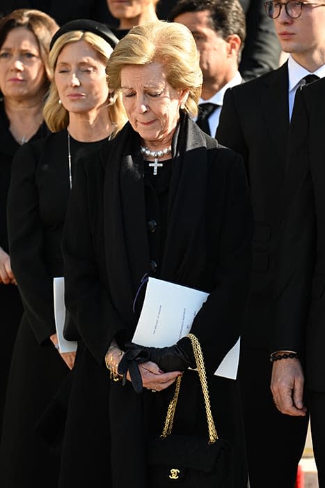 queen-anne-marie-tears-king-constantine-funeral