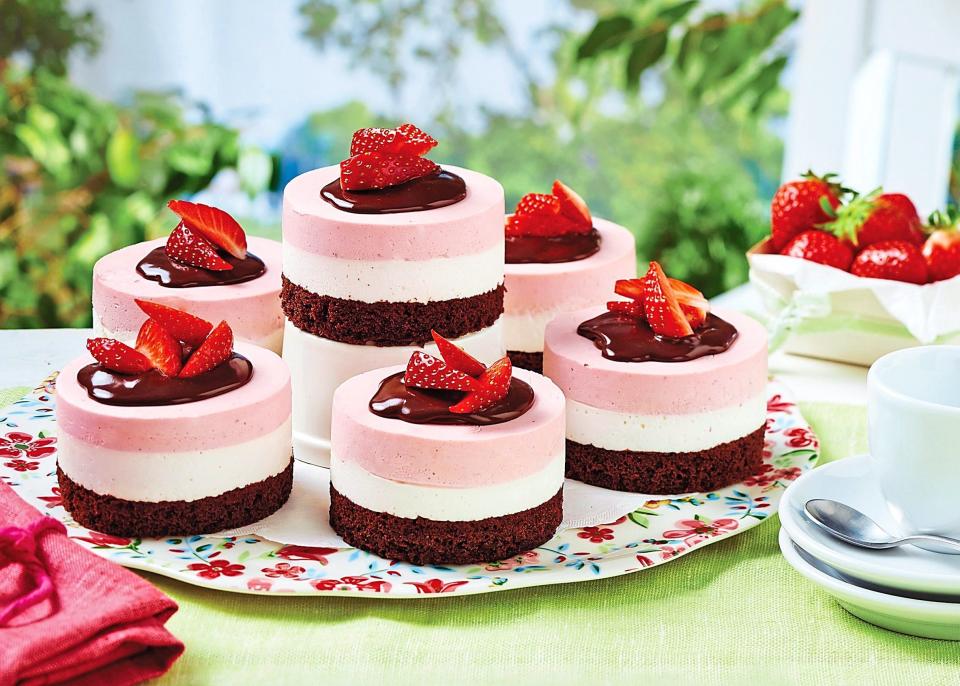 Mini Neapolitan mousse cakes