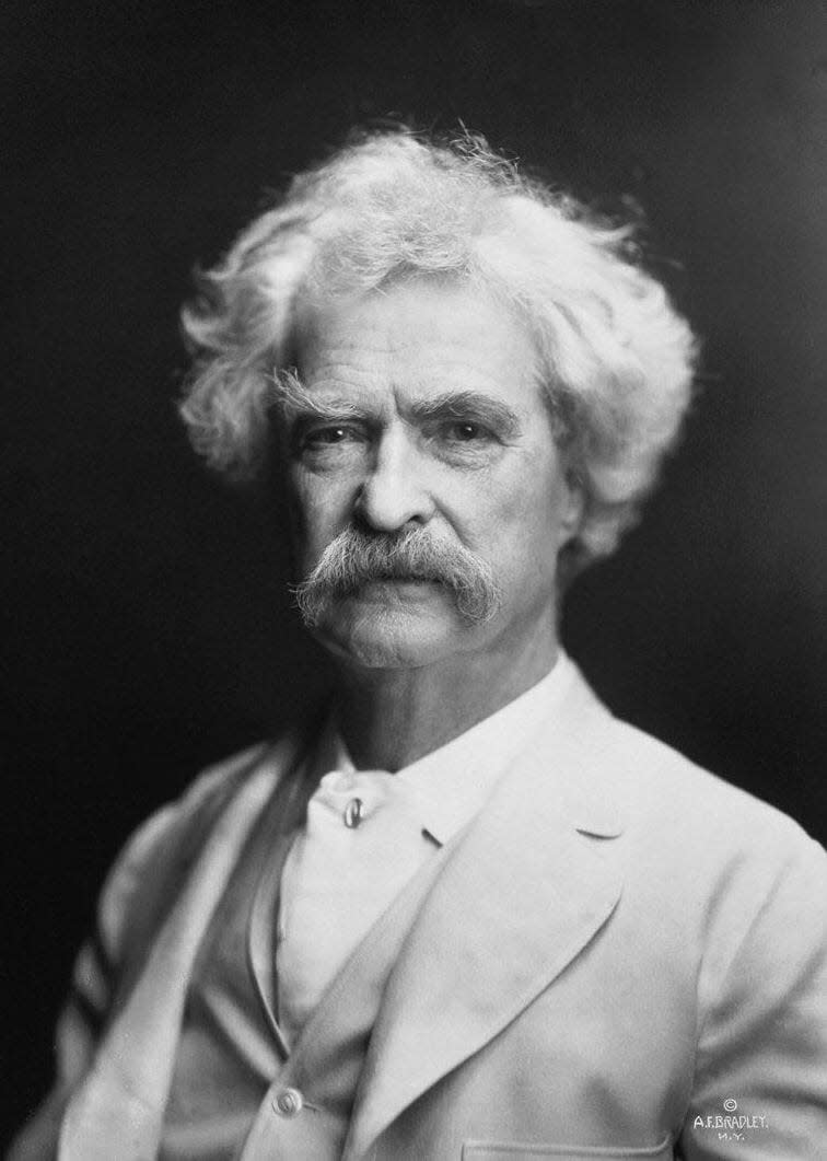 Mark Twain in a 1907 photograph by A.F. Bradley