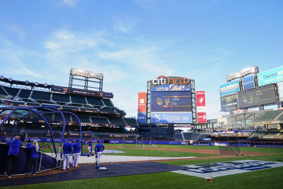 The New York Mets take part in batting practice the day before a wild-card baseball playoff game against the San Diego Padres, Thursday, Oct. 6, 2022, in New York. (AP Photo/Frank Franklin II)