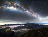 <p>The Milky Way over Mount Bromo in Indonesia. (Photo: Grey Chow/Caters News) </p>