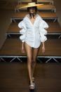 <p>Deconstructed White Shirt Jacquemus Spring 2017 (Photo: Getty Images) </p>