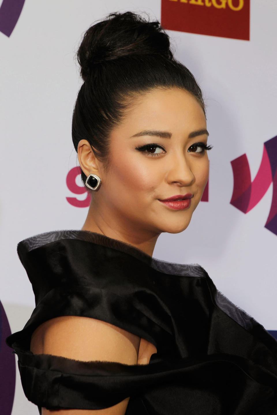 <p>The star was never afraid of experimenting with her look, as seen with this polished updo at the 22nd GLAAD Media Awards. Instead, she makes sure to have a good time with her squad during glam sessions. “To be honest, I actually like our glam time more than I do the events. It should never be stressful because, come on, we’re putting on makeup and doing hair. How stressful can that actually be?” (Photo: Getty Images) </p>