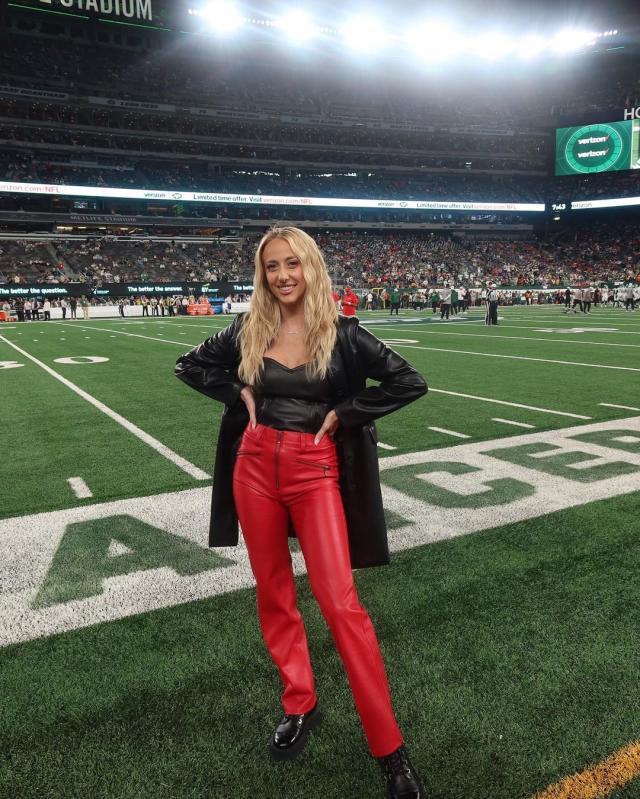 nfl football game outfit