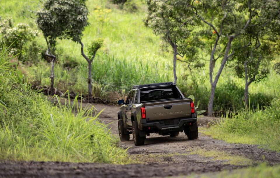 2024 toyota tacoma trailhunter press images