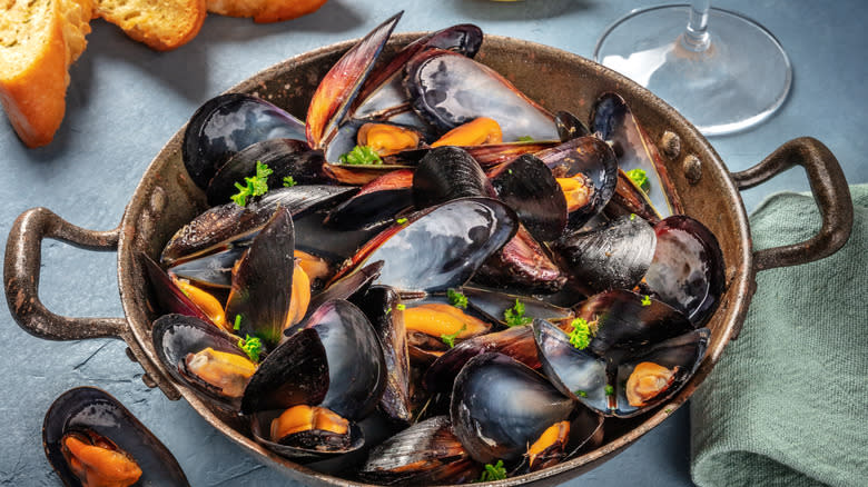 Steamed mussels in a large pot