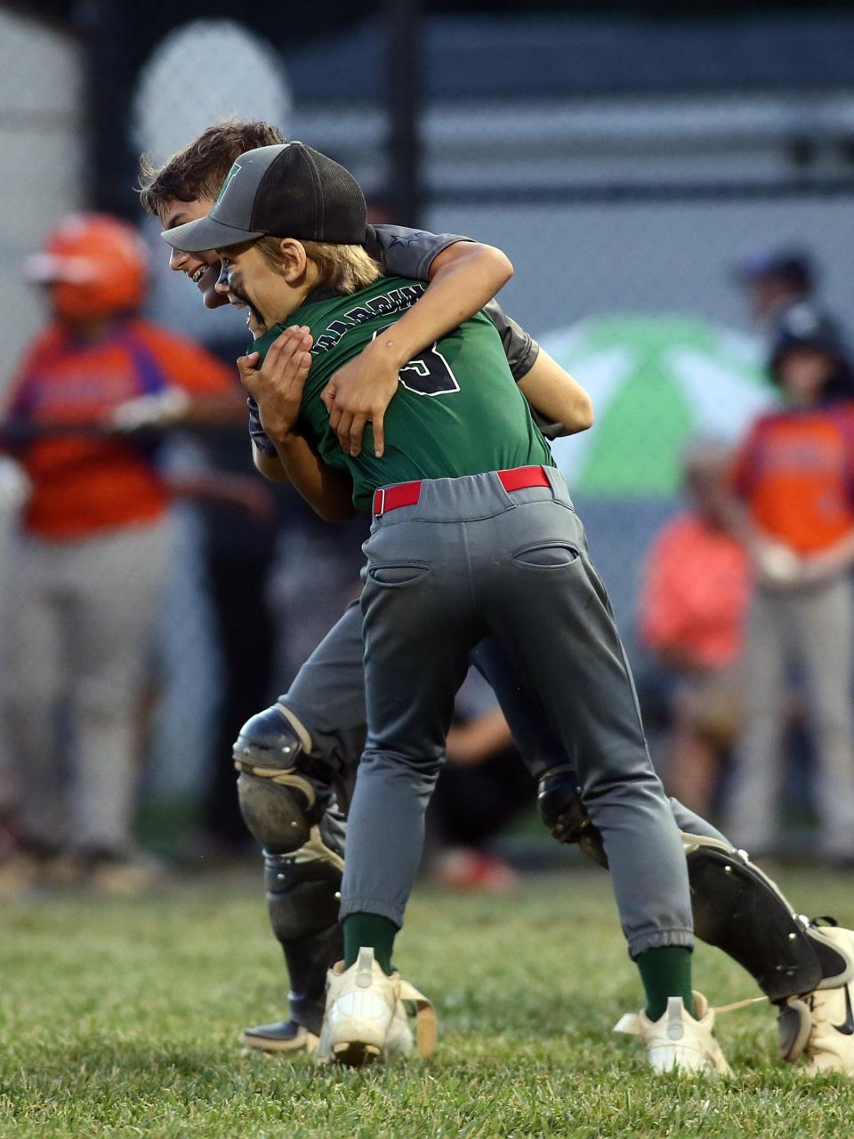 Twice as nice: 3 sets of brothers help Northridge repeat Shrine title ...