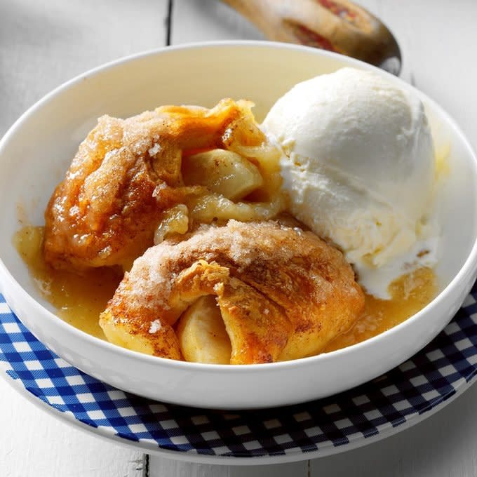 Inspired By: Cracker Barrel's Baked Apple Dumplin'