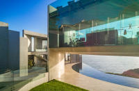 The home was designed by Wallace E. Cunningham and is located in La Jolla, Calif. (Credit: Gary Kasl)