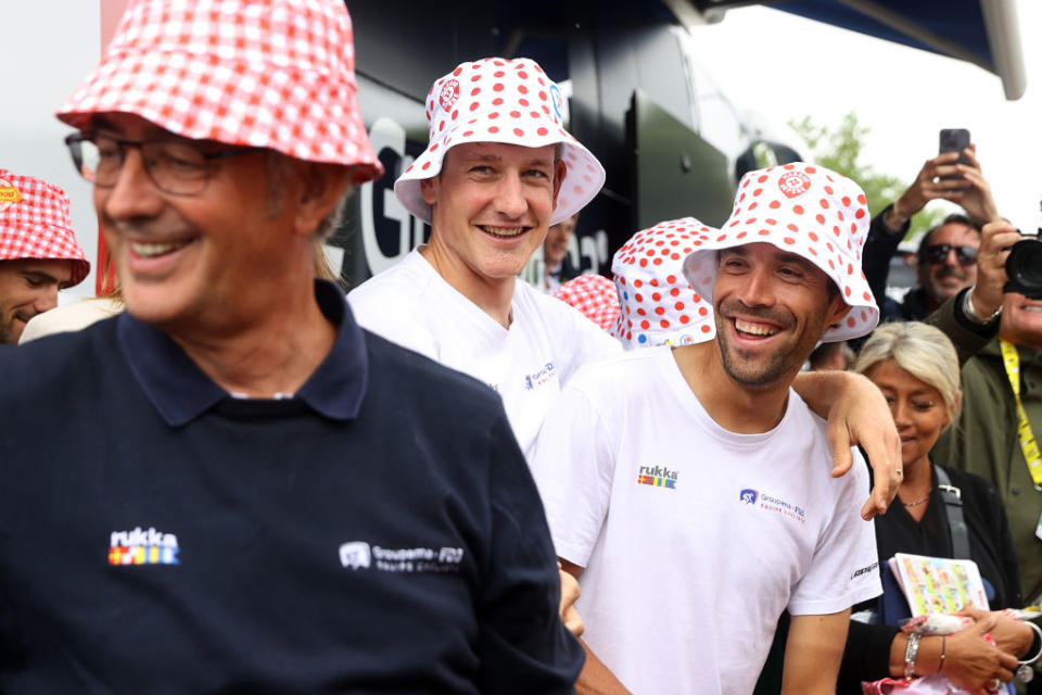 Thibaut Pinot and his teammates enjoyed the  Tour de France publicty caravan