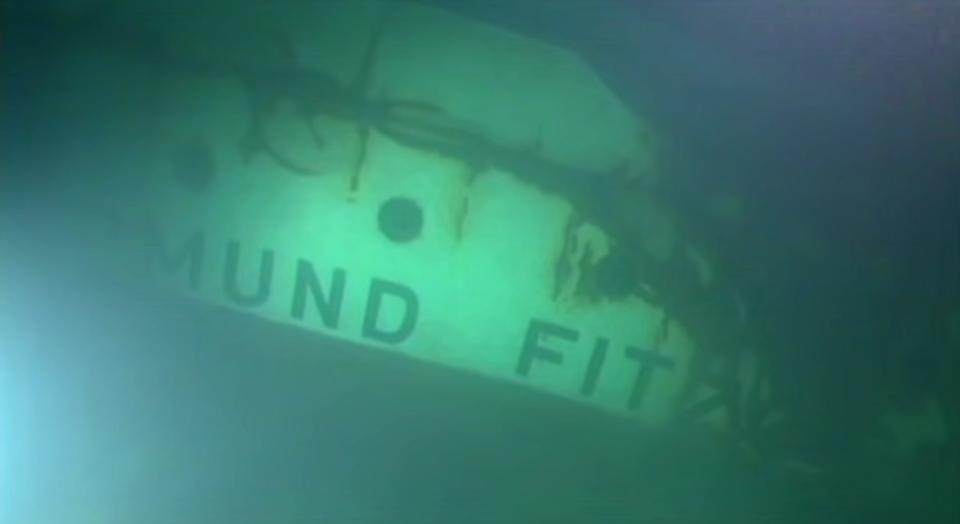 A screenshot of footage from the 1995 dive to recover the Fitzgerald's bell.