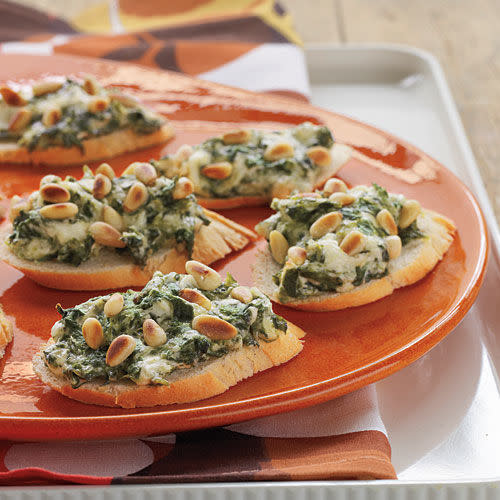 Spinach-and-Parmesan Crostini