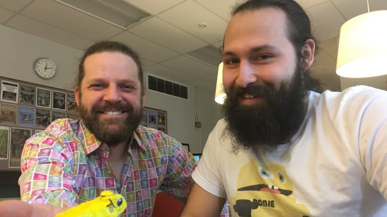 Windsor biologists using 3D printed robo-toads to study mating rituals in Costa Rica