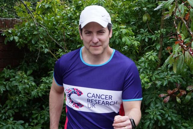 Dr Hugo De Le Pena, a cancer consultant at the University Hospital Southampton <i>(Image: Cancer Research UK)</i>