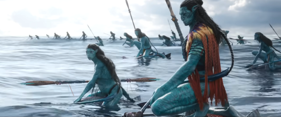 The na'vi waiting on the ocean to go to battle