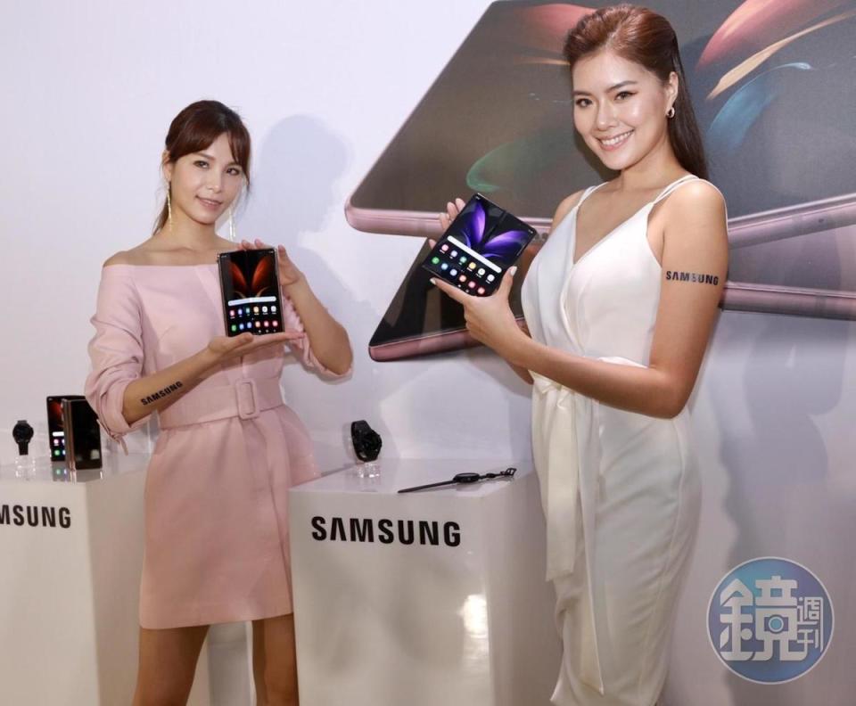 這次新發表的Galaxy Z Fold2支援5G網路，單機售價又再創新高達7.18萬元。