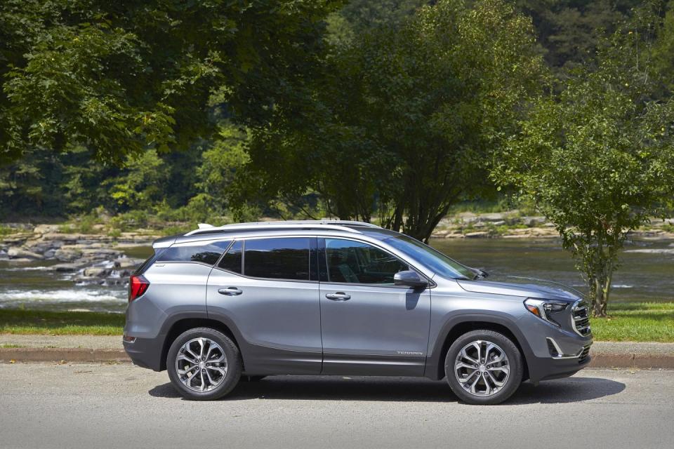 <p>Not much distinguishes <a rel="nofollow noopener" href="https://www.caranddriver.com/gmc/terrain" target="_blank" data-ylk="slk:the 2019 GMC Terrain;elm:context_link;itc:0;sec:content-canvas" class="link ">the 2019 GMC Terrain</a> from its Chevrolet-badged Equinox cousin. The Terrain offers the Chevy's very same 1.6-liter turbocharged diesel engine and six-speed automatic transmission combo, and that version shares its EPA rating of 32 mpg combined. The design is notably different, but not necessarily more handsome; most of our staff prefers the softer lines of the Equinox.</p>