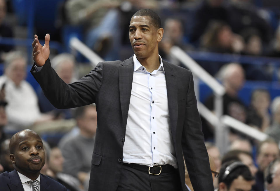 Connecticut head coach Kevin Ollie during the first half an NCAA college basketball game, Thursday, Feb. 15, 2018, in Hartford, Conn. (AP Photo/Jessica Hill)