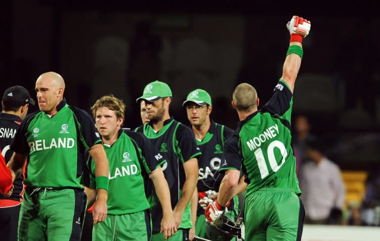 Stunning: Ireland celebrate their 2011 win over England at Bengaluru (DIBYANGSHU SARKAR)