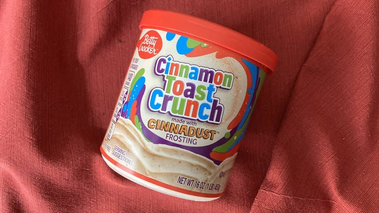 Cinnamon Toast Crunch frosting