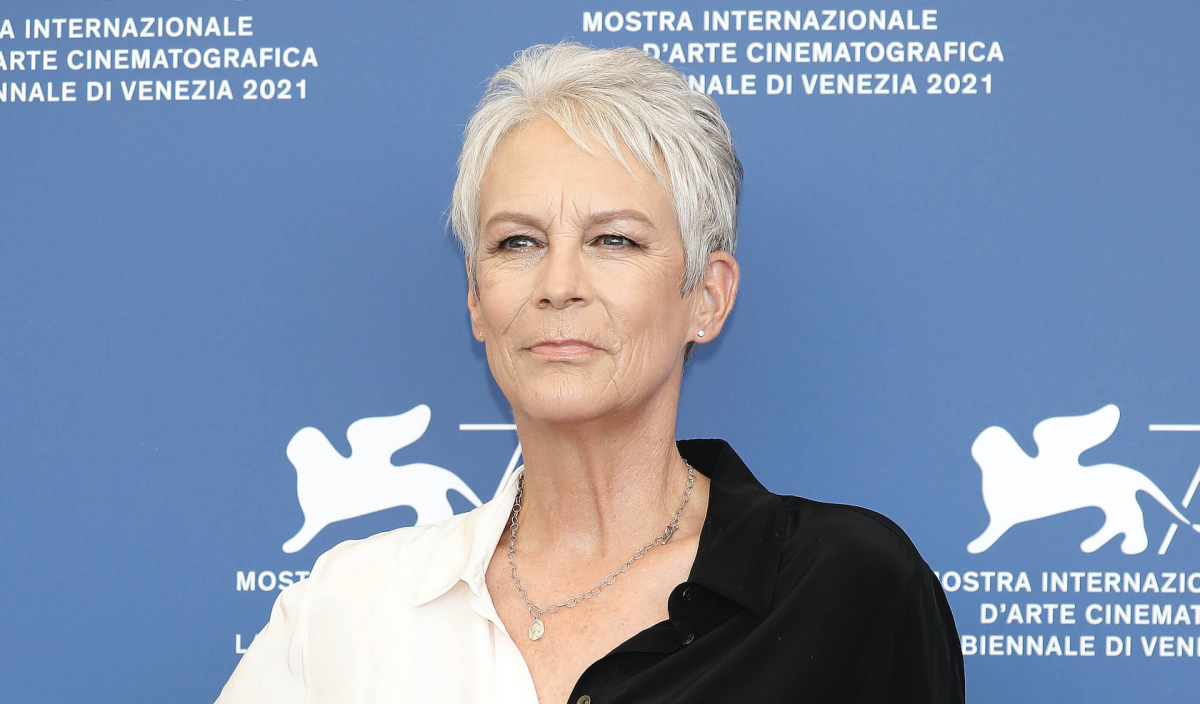 Jamie Lee Curtis Felt ‘Embarrassed’ by ‘Trading Places’ Nude Scene ...