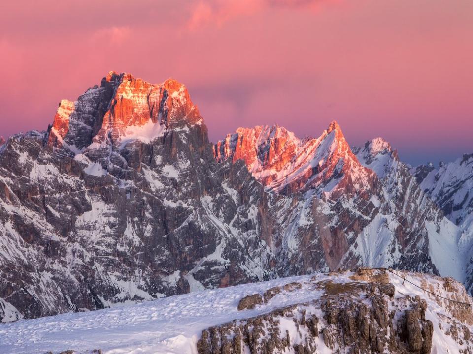 Laurins Zauber: Das Alpenglühen hat einen sagenumwobenen Hintergrund. (Bild: Dzerkach Viktar/Shutterstock.com)