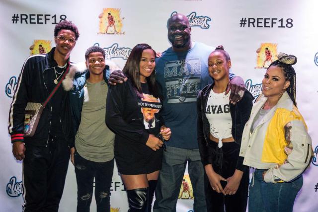 Shaquille O'Neal's son Shareef signs 'six-figure contract' with G