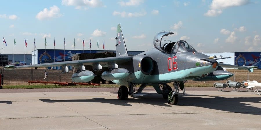 Su-25