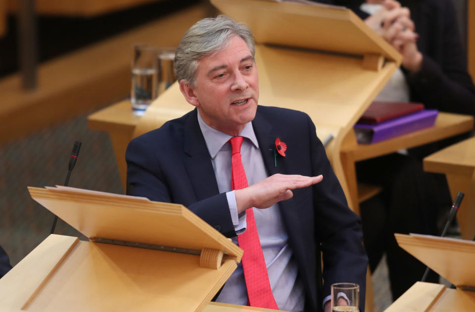 <p>Richard Leonard says Accounts Commission figures show local government funding in Scotland has fallen four times faster than cuts to the block grant.</p>