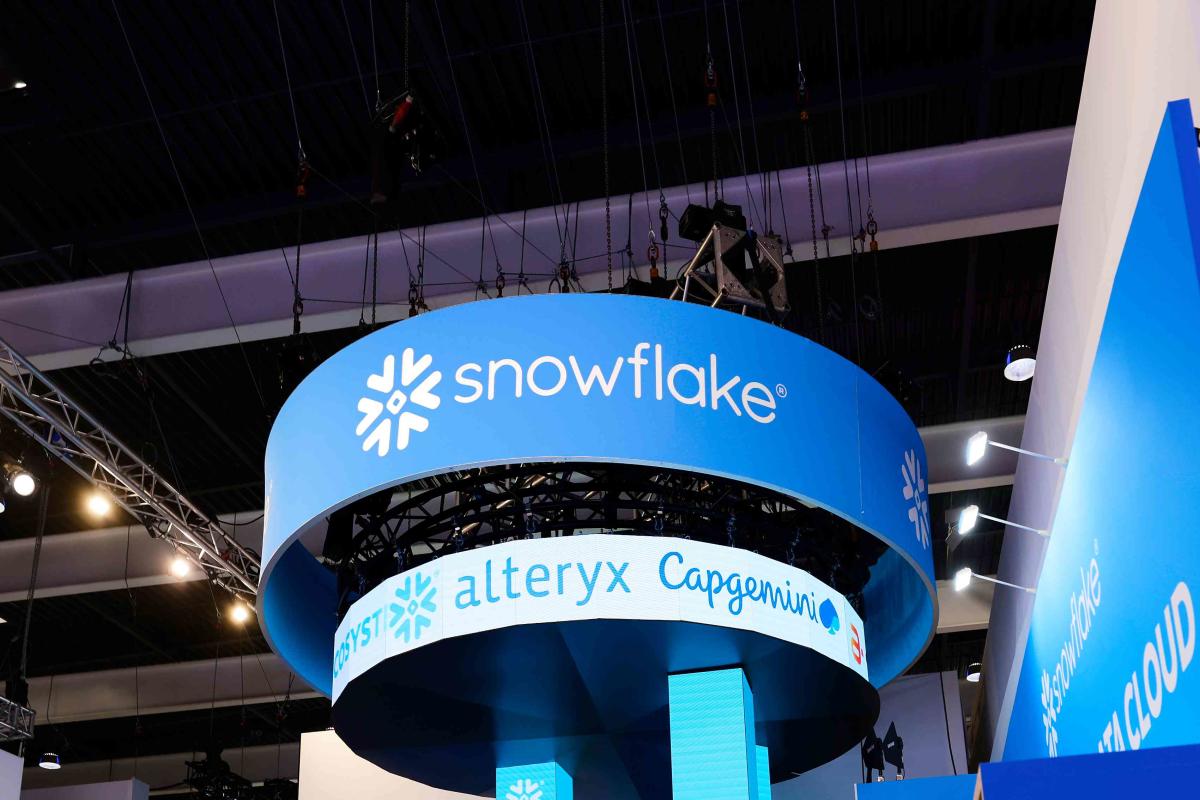 Snowflake reports rising losses and lets the stock fall