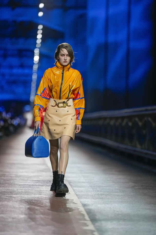 Louis Vuitton creates a striking moment on Jamsugyo bridge with