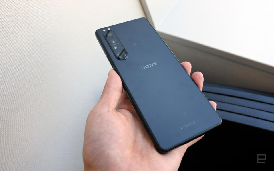 <p>Sony Xperia 1 III</p> 