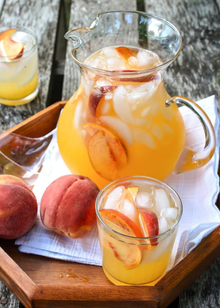 Sparkling Spiked Peach Lemonade