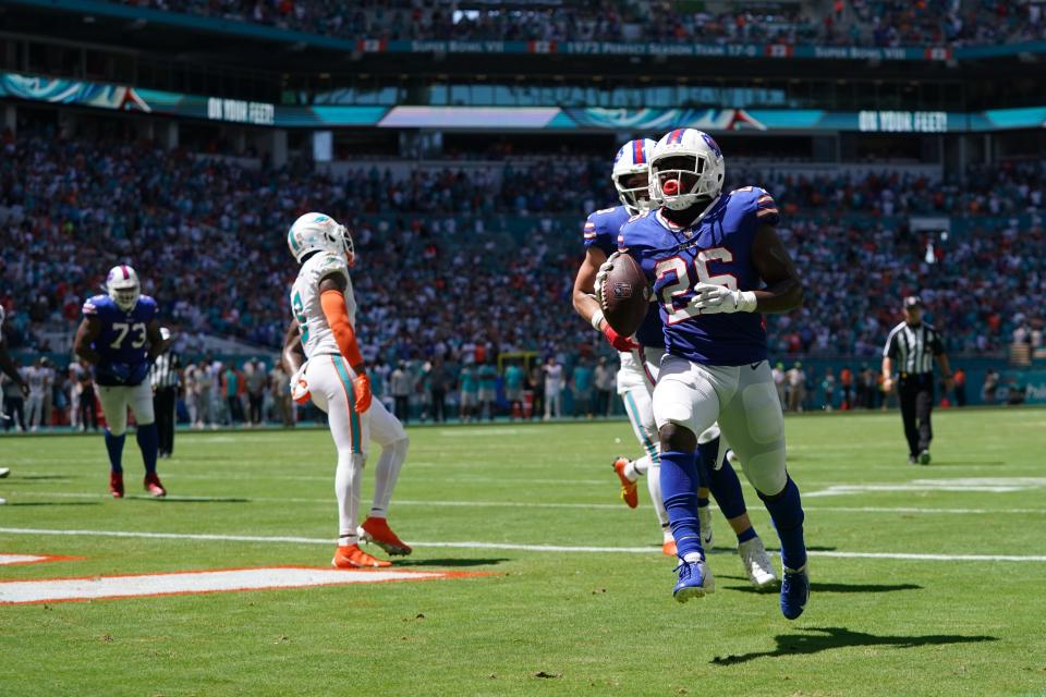 Devin Singletary caught nine passes against the Dolphins including this first-quarter touchdown.