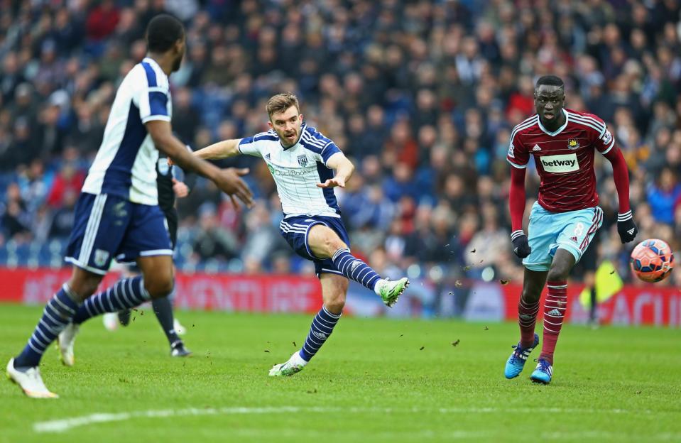 <p>West Bromwich Albion winger who chose to represent Scotland at international level after playing for England's youth sides. Born in Darlington. </p>