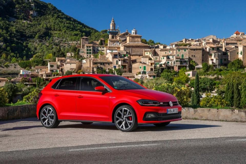 volkswagen-polo-gti-anniversary-se-iq-drive