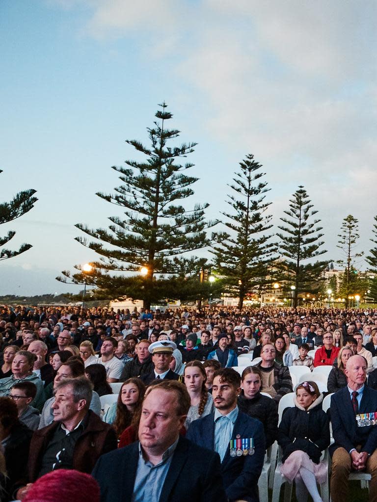 Anzac Day 2023 Coogee Dawn Service