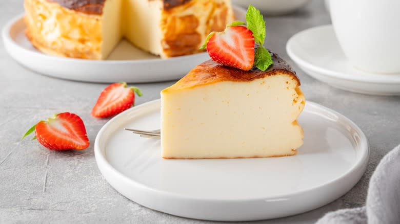 Cheesecake with strawberry garnish