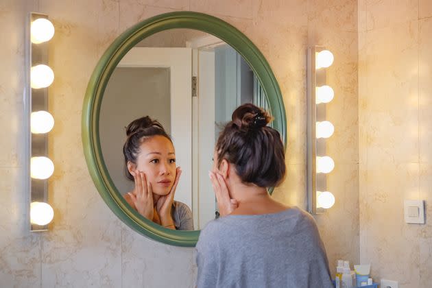 Here's what to know if your face flushes, tingles or burns when your stress increases. (Photo: Kanawa_Studio via Getty Images)