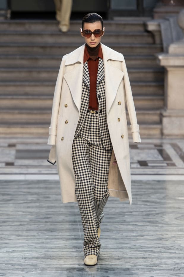 <p>A look from the Victoria Beckham Spring 2020 collection. Photo: Imaxtree</p>