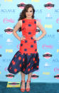 Hailee Steinfeld, 16, was patriotic in a red-and-blue dress by House of Holland, heels by Oscar Tiye, and a clutch by Amanda Pearly. Well, what do you think?