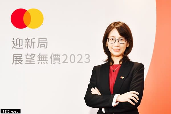 萬事達卡台灣區總經理陳懿文宣布全面升級2023年尊榮禮遇。