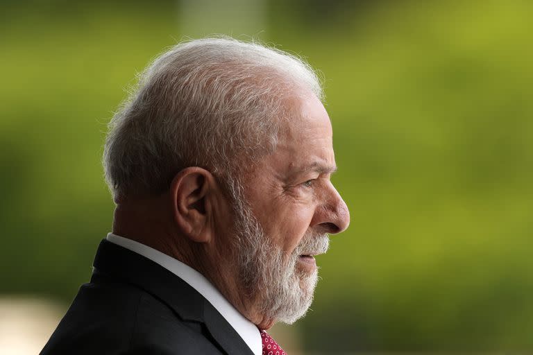 El presidente de Brasil, Luiz Inacio Lula da Silva, en el palacio presidencial de Planalto. (AP Foto/Eraldo Peres)