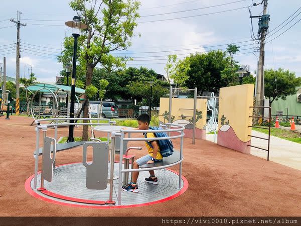 樹林山佳車站、鐵道地景公園