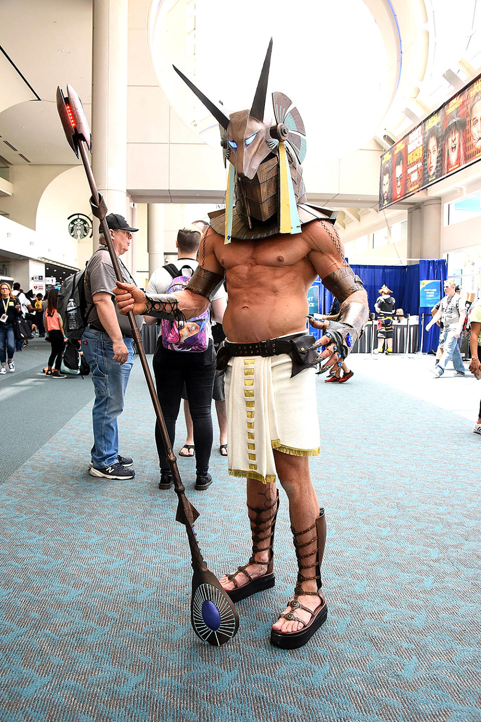 <p>Cosplayer at Comic-Con International on July 19, 2018, in San Diego. (Photo: Araya Diaz/Getty Images) </p>