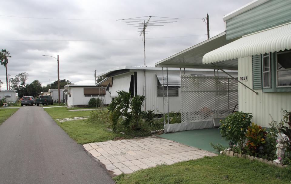 Fort Meade loses an estimated $70,000 a year operating a city-owned mobile home park, City Manager Jan Bagnall said.