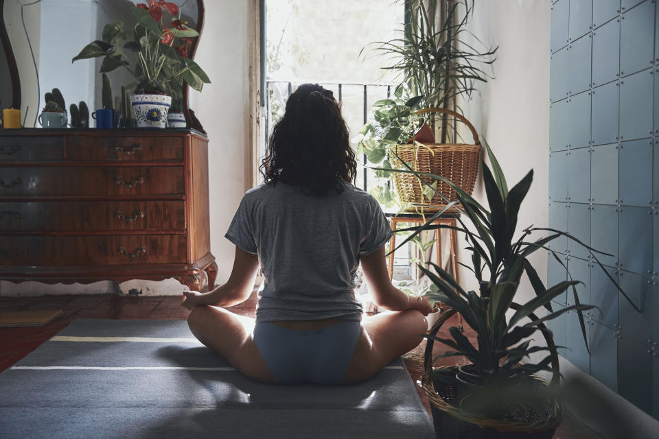 One mom is swearing by twice-daily meditation sessions to fight stress. (Photo: Getty Creative stock photo)