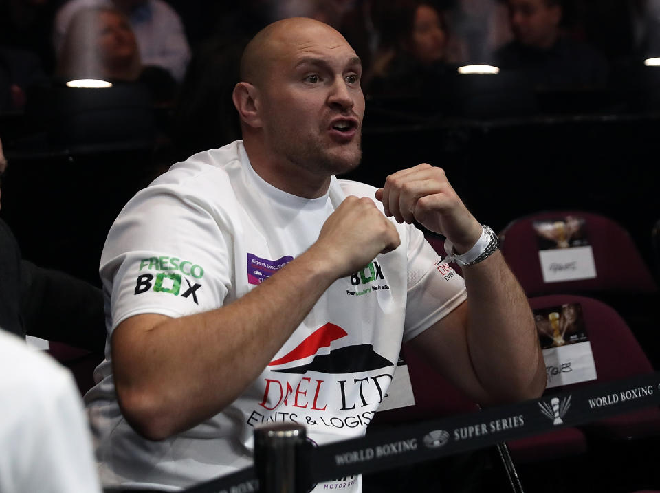 Tyson Fury to sign with Frank Warren ahead of long-awaited return to the ring