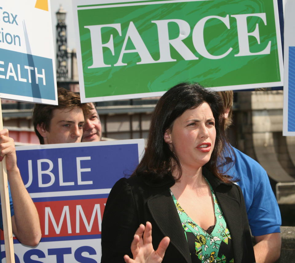 Kirsty Allsopp Demonstrate her Opposition to the Government's Home Information Packages -Photocall